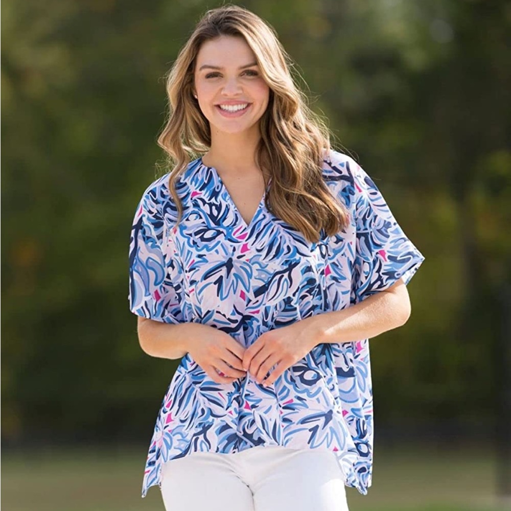 Simply Southern Palm Leaves Print Drape Blouse Blue